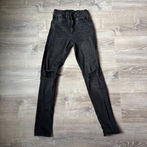 H&M Black Skinny Distressed Jeans